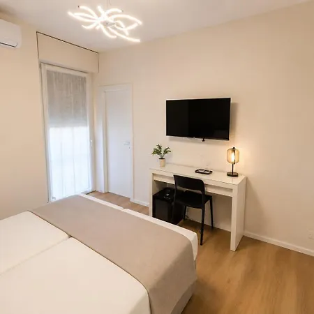 Guest house Sfreg - E Magenta